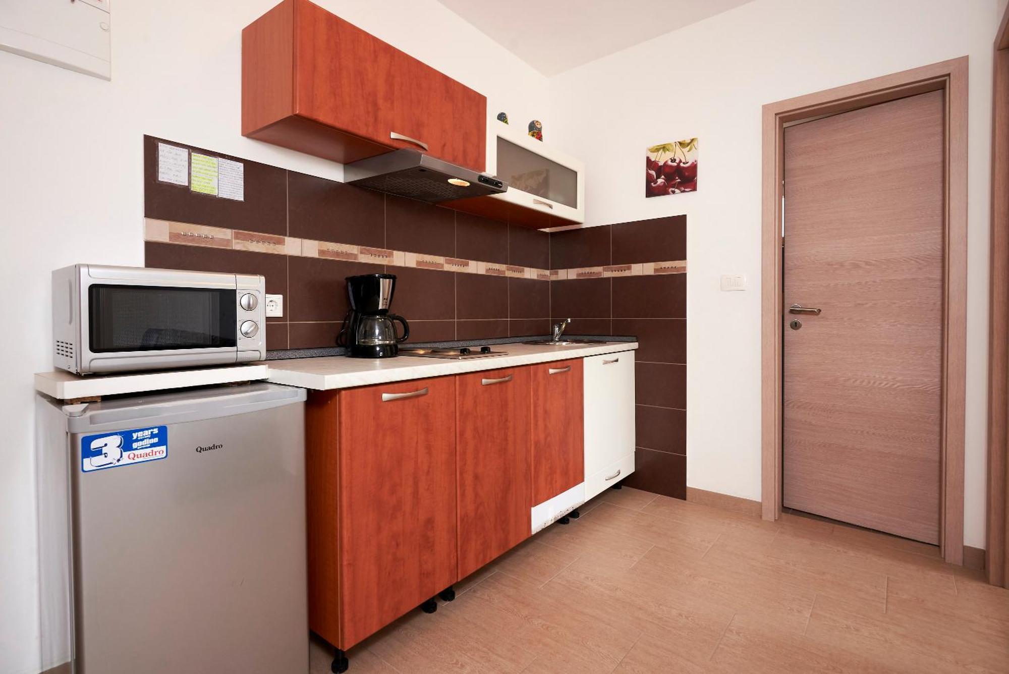 Apartmani B&B Ližnjan Buitenkant foto